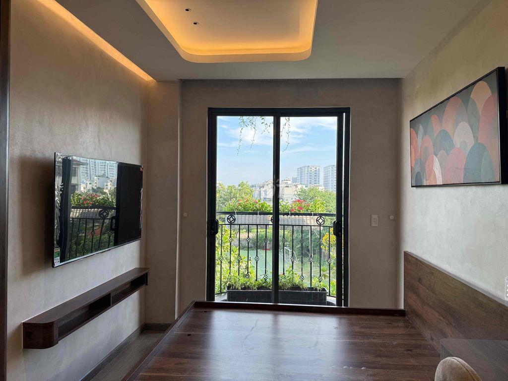 Studio Dương Quảng Hàm Ban công riêng – Full nội thất, thoáng mát