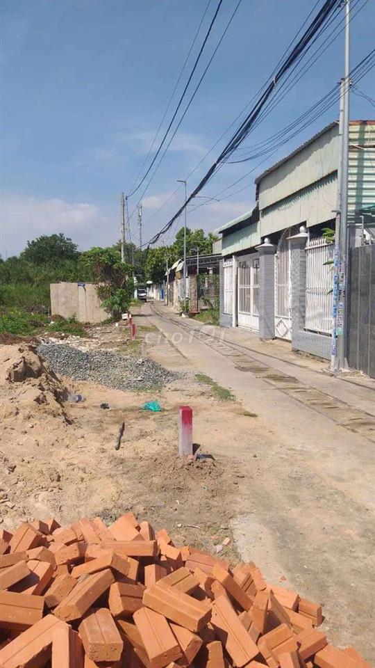 chính chủ cần bán đất ngay đường Hùng Vương. long hải bà Rịa vũng tàu 