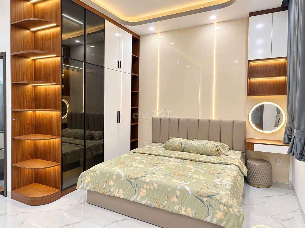 nhà sổ hồng riêng ngay ngã 5 chợ đầu mối.hóc môn .