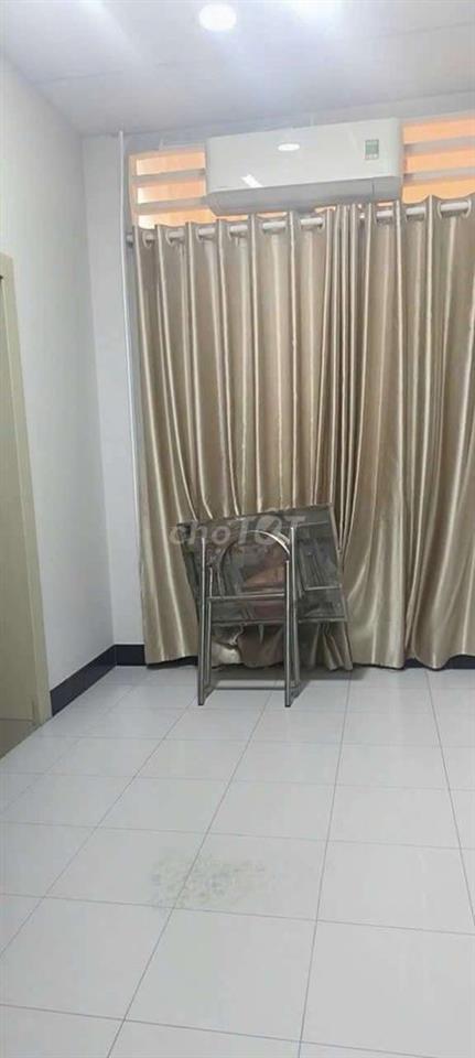 nhà cần bán q11