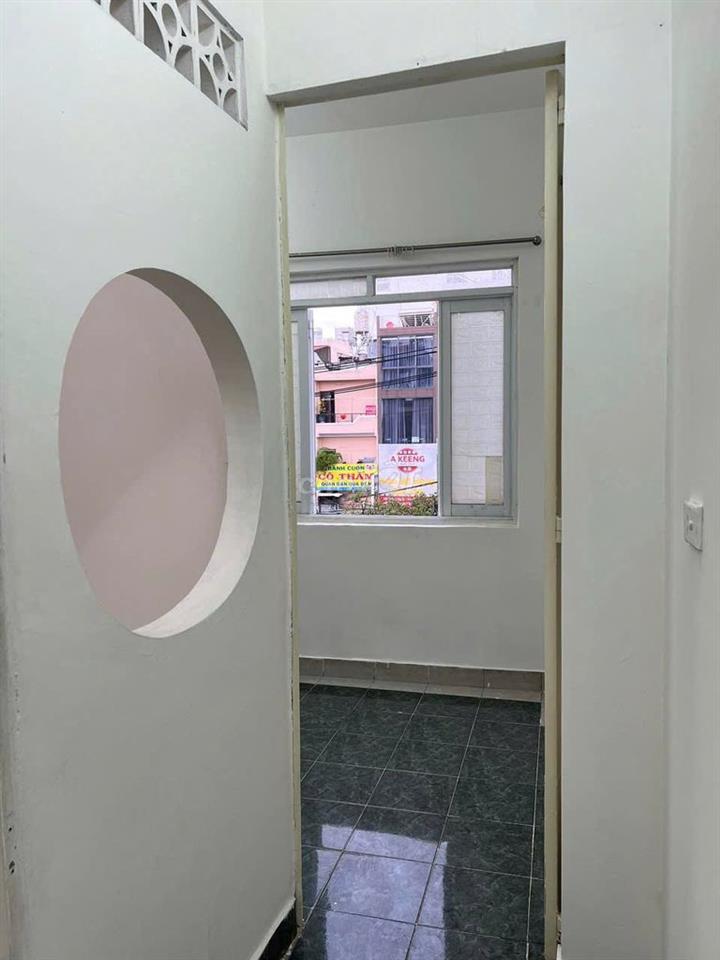 Cho thuê 1 tầng lầu