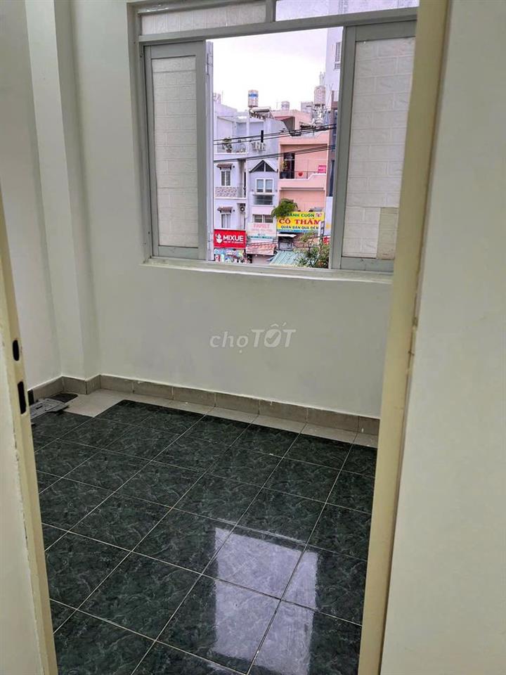 Cho thuê 1 tầng lầu