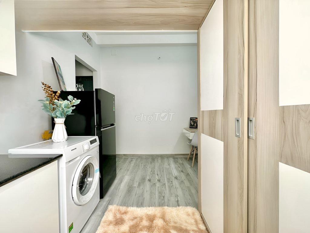 Studio bờ kè Hoàng Sa (Dạng Duplex -  Ban công - Một phòng ngủ riêng)