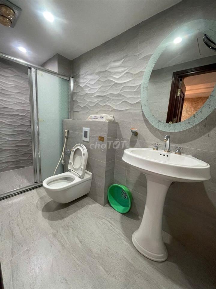 CHO THUÊ CĂN HỘ CHUNG CƯ-D2 GIẢNG VÕ-HÀ NỘI