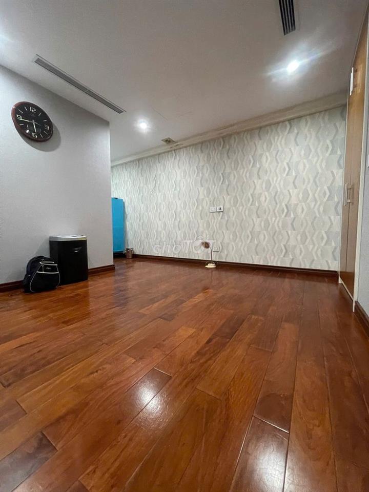 CHO THUÊ CĂN HỘ CHUNG CƯ-D2 GIẢNG VÕ-HÀ NỘI