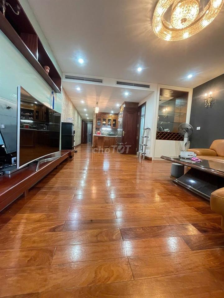 CHO THUÊ CĂN HỘ CHUNG CƯ-D2 GIẢNG VÕ-HÀ NỘI