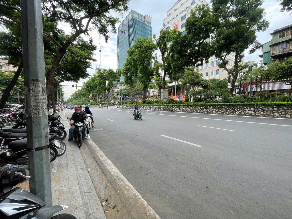 CHO THUÊ CĂN HỘ CHUNG CƯ-D2 GIẢNG VÕ-HÀ NỘI