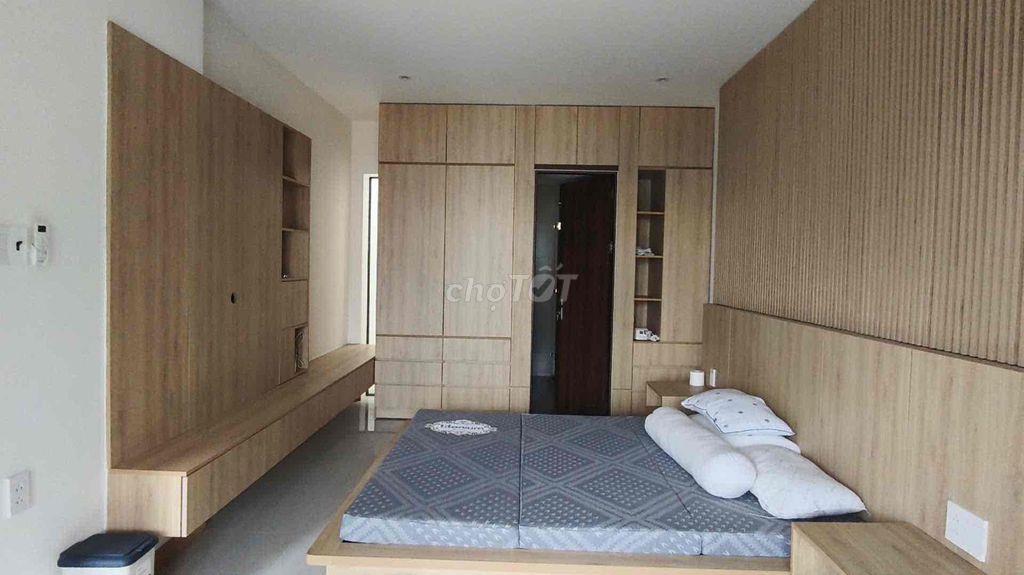 Chu thuê căn nhà 3 tầng 2 mặt tiền đường Trưng Nữ Vương