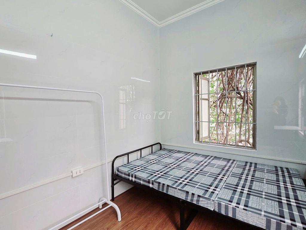 Cho thuê nhà 12m2 ngõ 106 Hoàng Quốc Việt