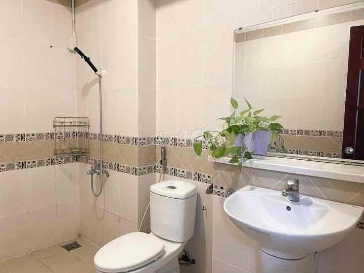 chdv phú mỹ hưng Q7 thuê 41.8 lời 35tr sang 699tr