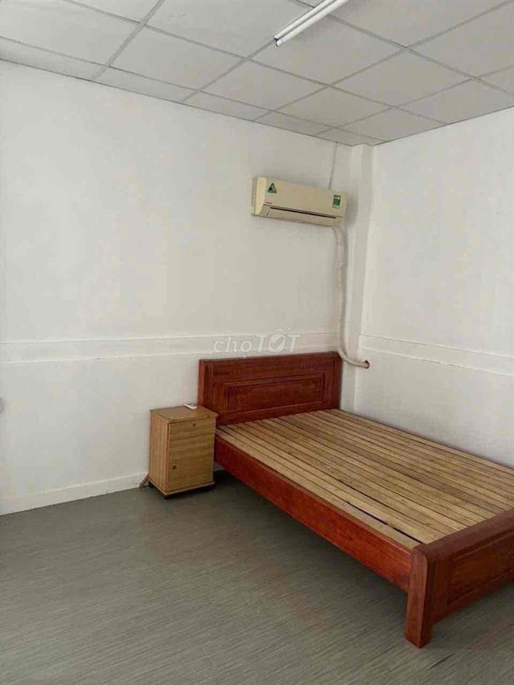 Sang chdv p15 Tân bình . thuê 26tr lời 22 ra đi 380tr
