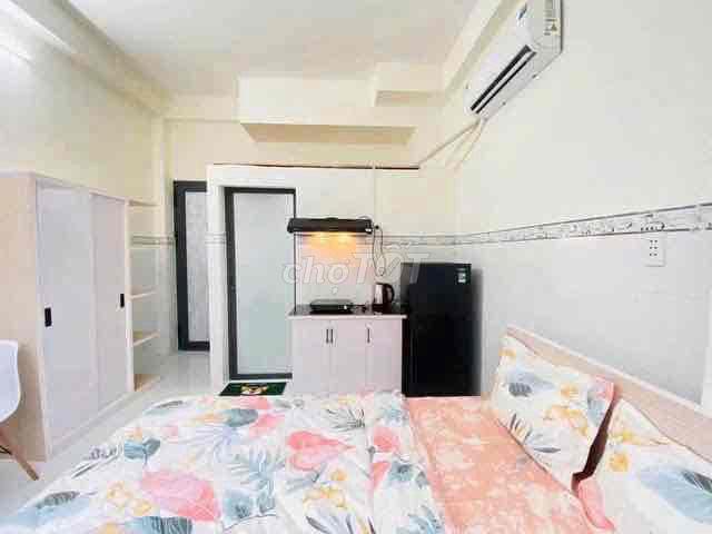 Sang chdv Q10 thuê 50tr lời 35tr sang 6xx