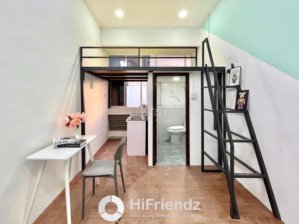 Duplex Thang Máy Ngay UEH