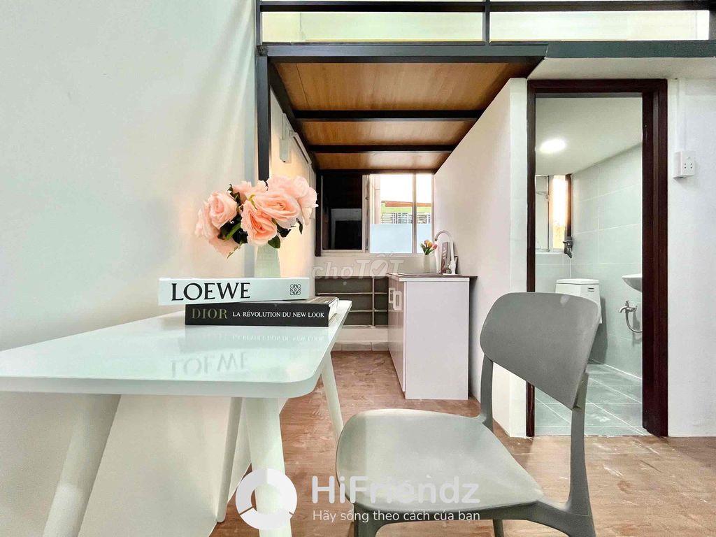 Duplex Thang Máy Ngay UEH