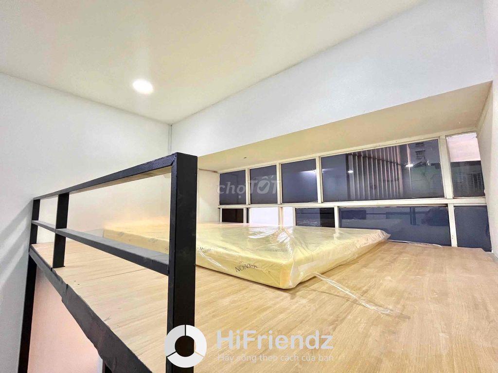 Duplex Thang Máy Ngay UEH