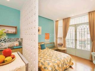 STUDIO BAN CÔNG TRUNG TÂM QUẬN 10