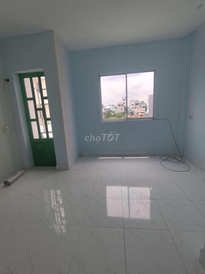 nhà 1 lửng,lầu. Hẻm xe hơi