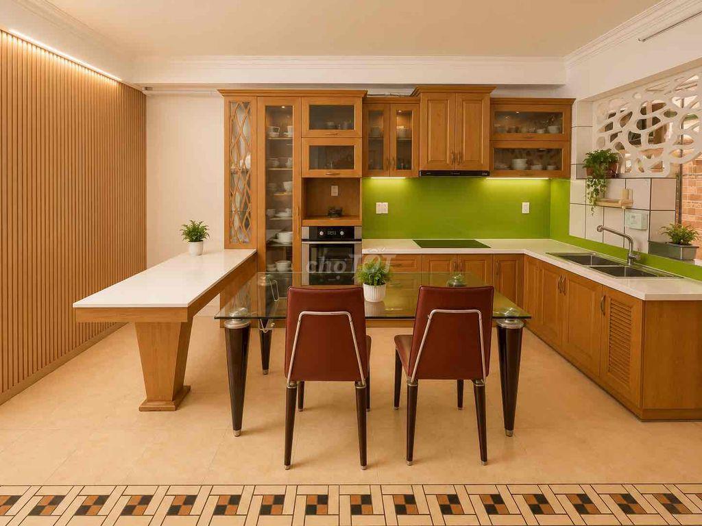 1 Phòng ngủ + 1 phòng bếp sân vườn 50m2 , gần ngã 4 PN