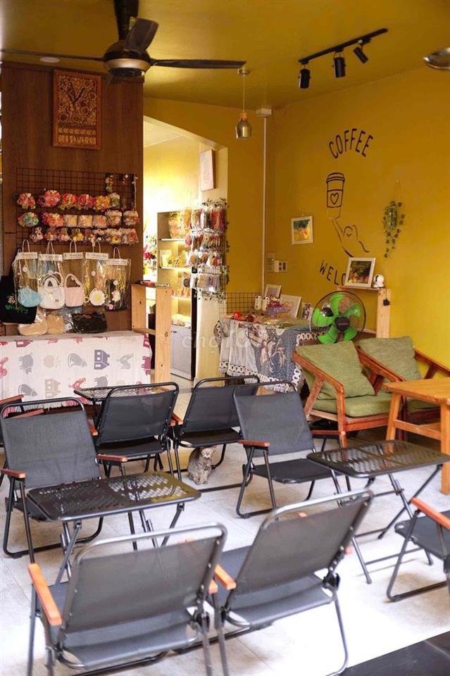 sang nhượng quán cà phê sân thượng bao gồm cọc