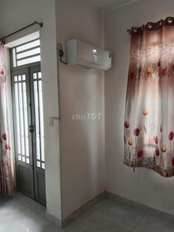 Cho thuê nguyên tầng 1 rộng 40m2-3Phòng ngủ,Bếp,WCriêng-Trần Thanh Mại