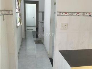 Cho thuê nguyên tầng 1 rộng 40m2-3Phòng ngủ,Bếp,WCriêng-Trần Thanh Mại