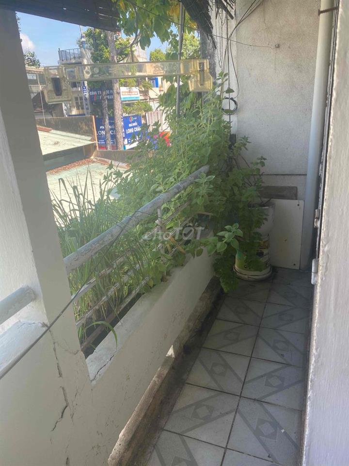 CHO THUÊ PHÒNG Ở QUẬN TÂN ĐỊNH, CÓ BAN CÔNG