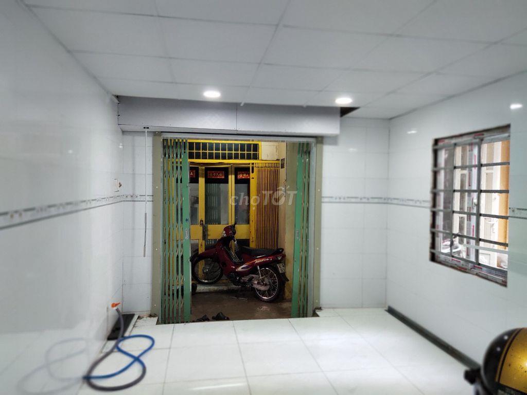 Nhà ở nguyên căn 