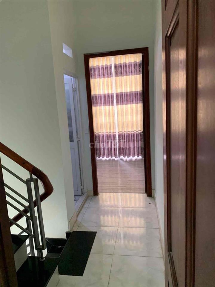 Chính Chủ hẻm 8m 2ôtô đi lọt(3PN 3WC 1 phơi đồ có SHC)