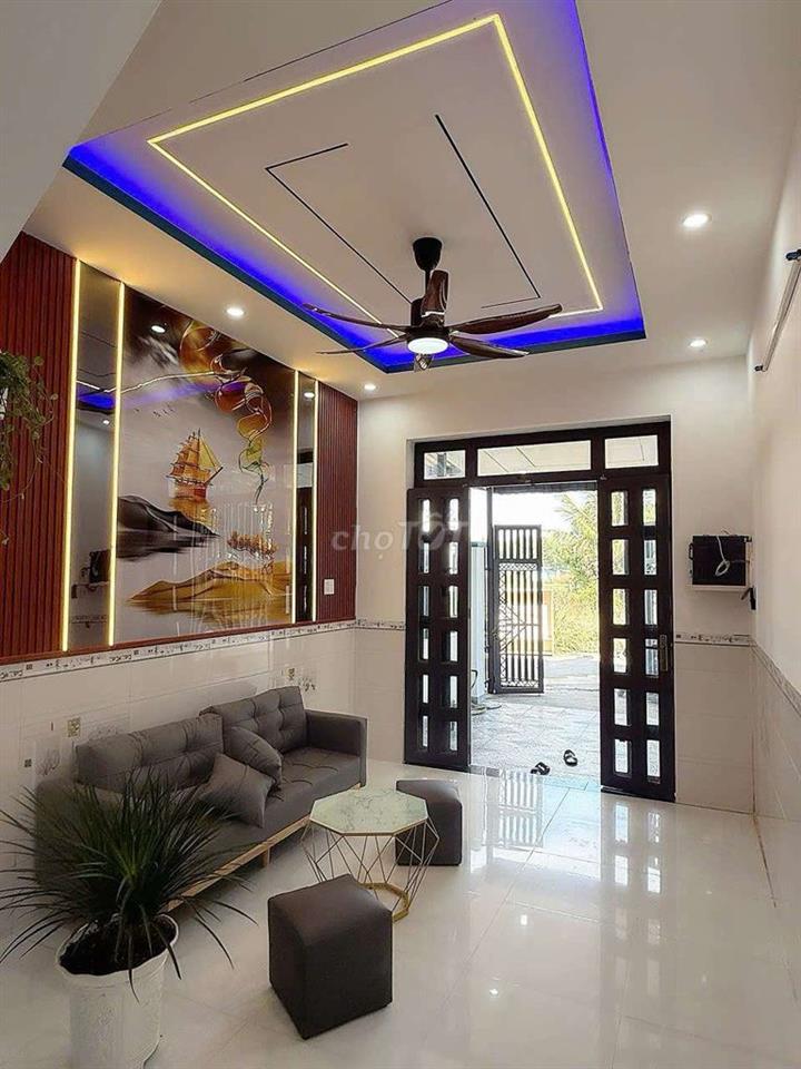 Nhà có sân trước ở Vĩnh Lộc bán 450tr, có sổ, kdc cố định, an ninh