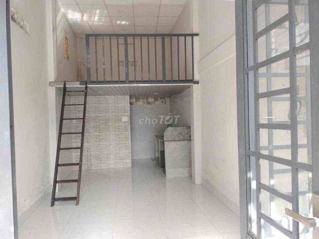Cần cho thuê nhà tại Thủ Đức Gấp nhà 1 trệt 1 gác lửng