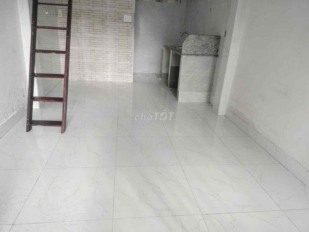 Cần cho thuê nhà tại Thủ Đức Gấp nhà 1 trệt 1 gác lửng