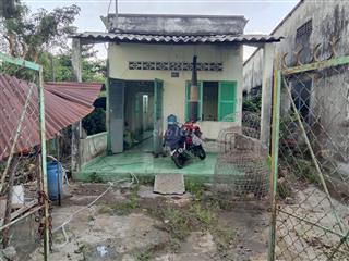 Bán đất tặng nhà