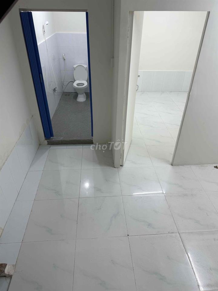 cho thuê nhà gần siêu thị Emart