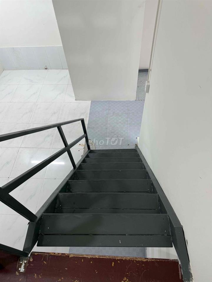 cho thuê nhà gần siêu thị Emart