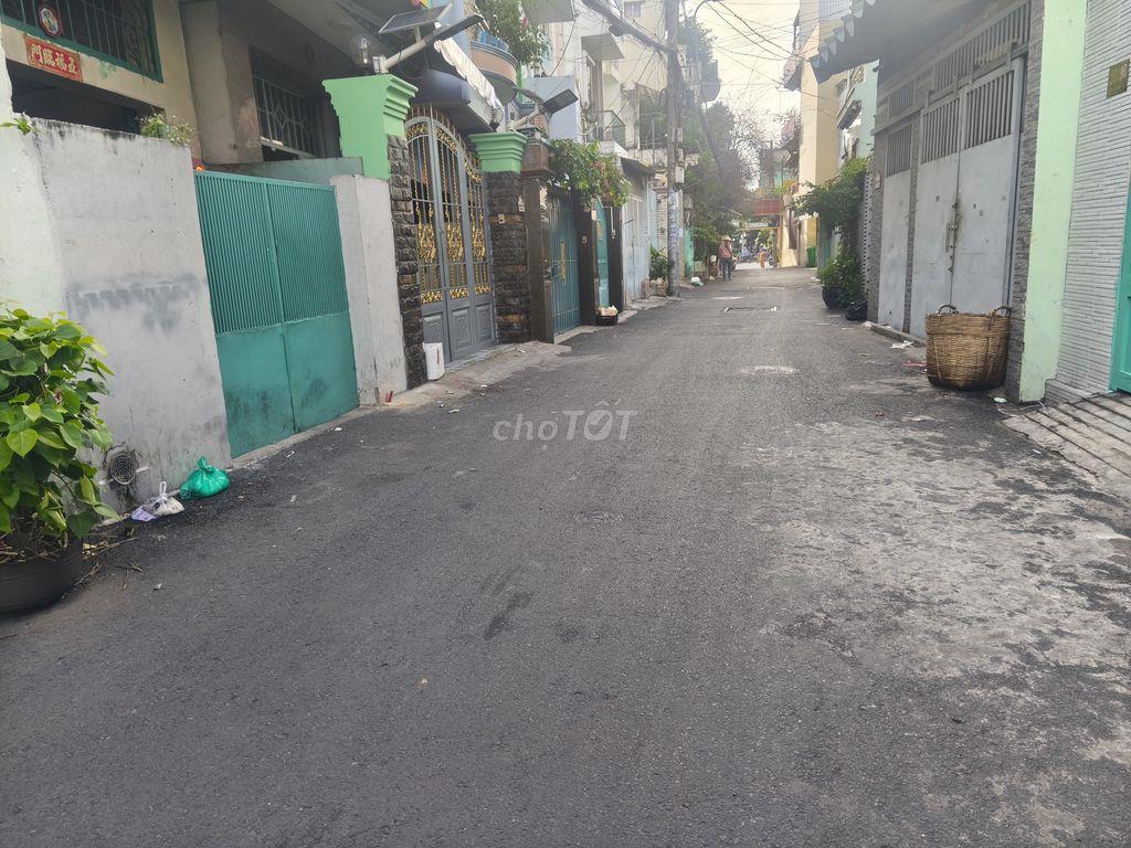Bán Kho đường Bình Tiên, ngang 6 x 28m (nở hậu), 50m ra đường Bình Tiê
