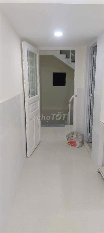 Cho thuê phòng trọ giá rẻ đường 53, phường Long Trường (Q9 cũ)