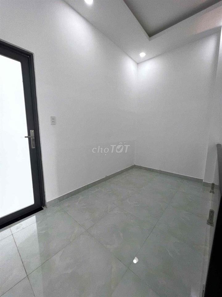 Nhà giáp Bình Tân, Quận 6, Quận 8