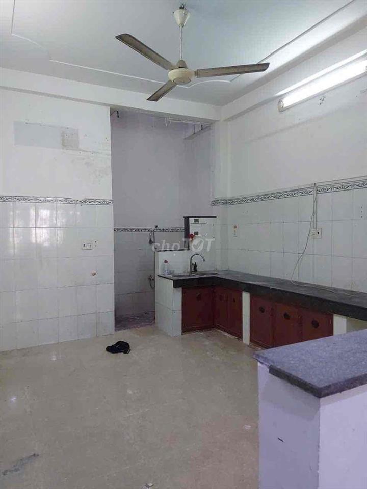 CHO THUÊ NHÀ HẺM 8M BA VÂN – P.14, Q. TÂN BÌNH