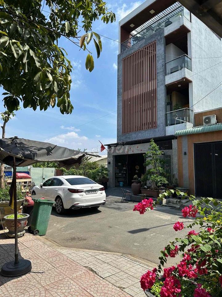 Cho thuê nhà nguyên căn full nội thất cao cấp đường Bàu Gốc