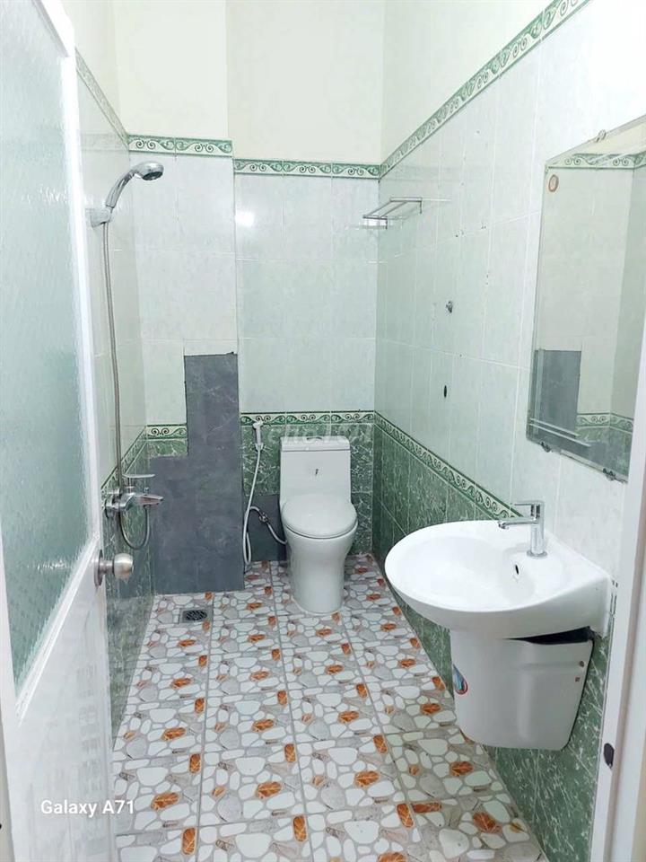 CHÍNH CHỦ Q12 Gò Vấp - vskk, thang máy, cửa sổ trời đón gió