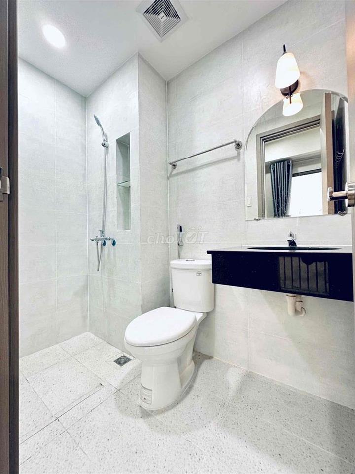 Khai trương căn hộ ban công có máy giặt riêng, 5p qua TDTU Quận 7
