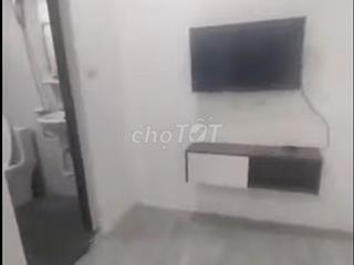 Mình cần pass phòng ccmn 1n1k, mang quần áo đến là ở được. 