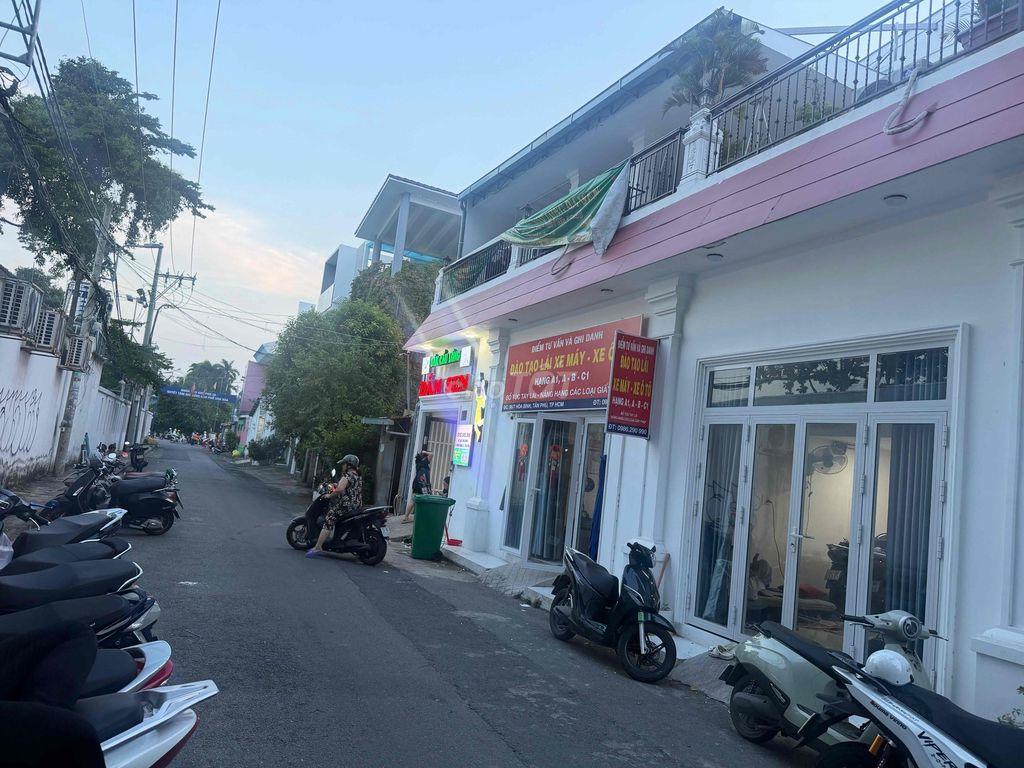 cho thuê 96/7 hoà bình gác lững