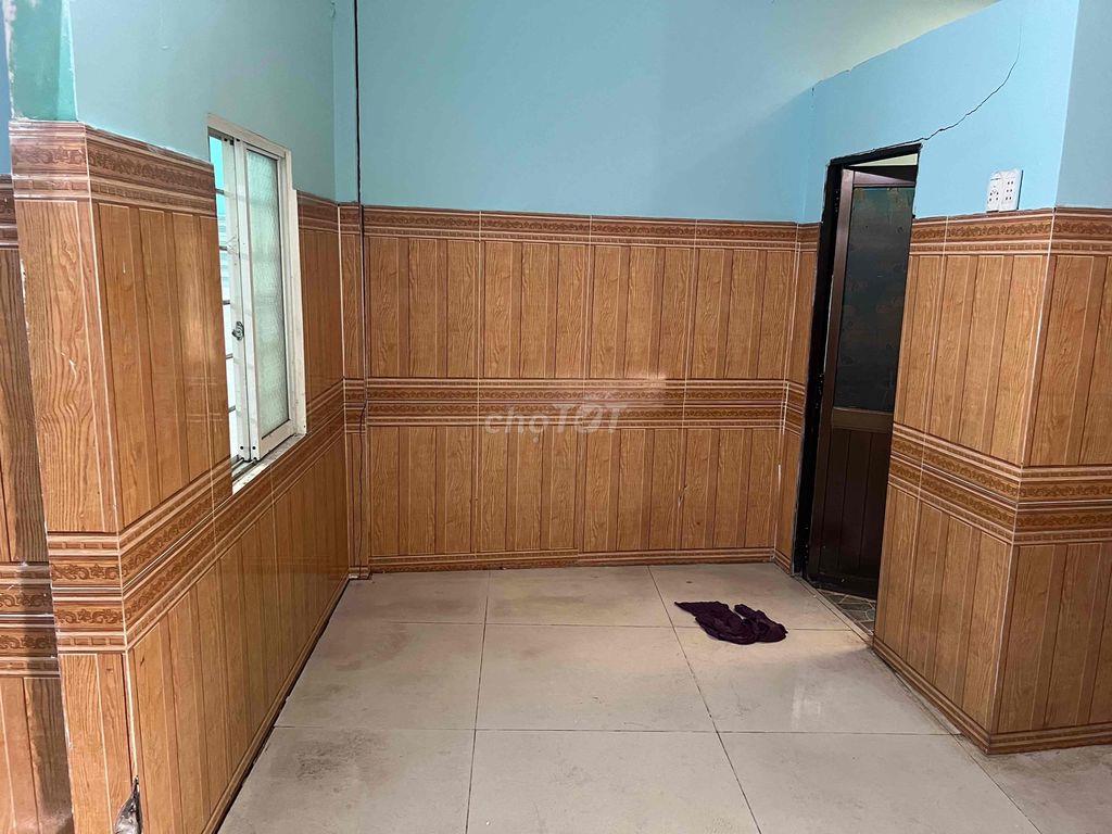 Nhà riêng cho thuê tại 1172/4, đường Phạm Thế Hiển, phường Chánh Hưng