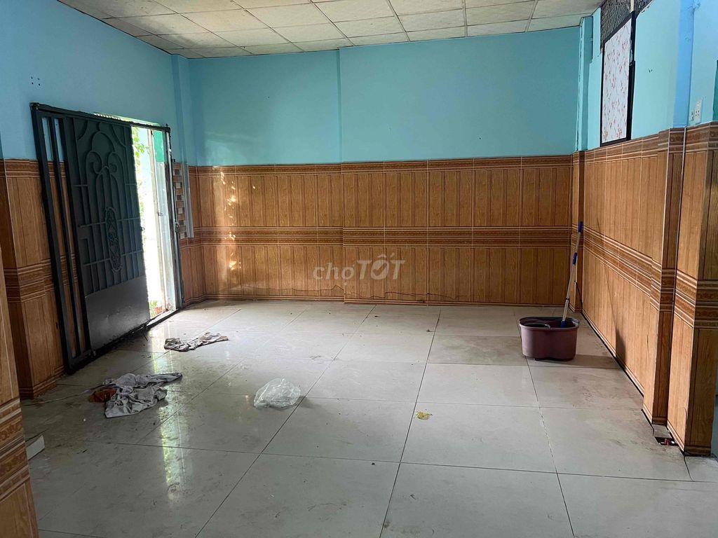 Nhà riêng cho thuê tại 1172/4, đường Phạm Thế Hiển, phường Chánh Hưng