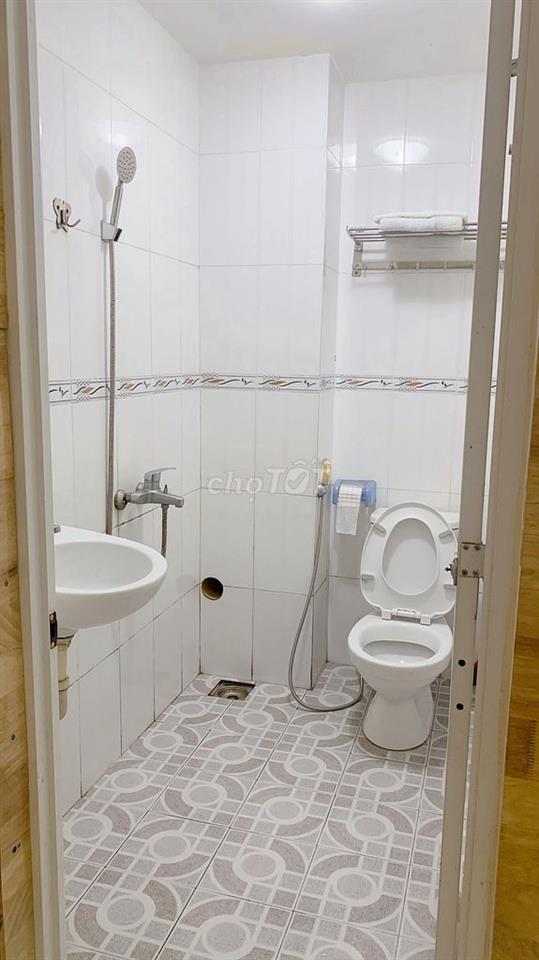 Bán nhà nghỉ mặt tiền Lê Đại Hành, p Cẩm Lệ