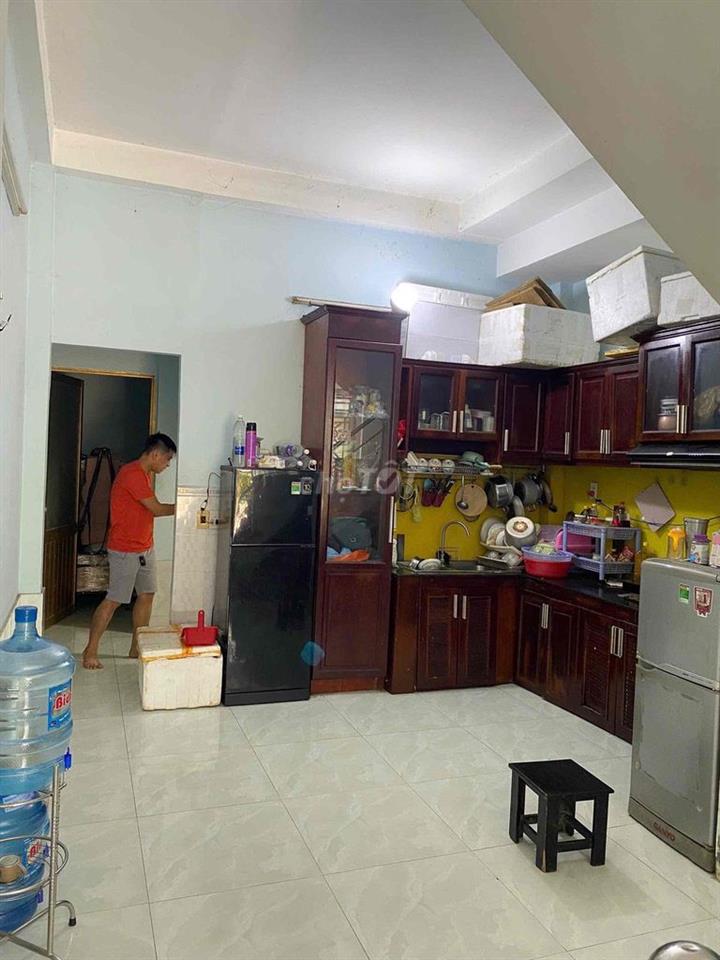 Cho Thuê nhà nguyên căn  sau lưng  EMart Phan Huy Ích. Gò Vấp