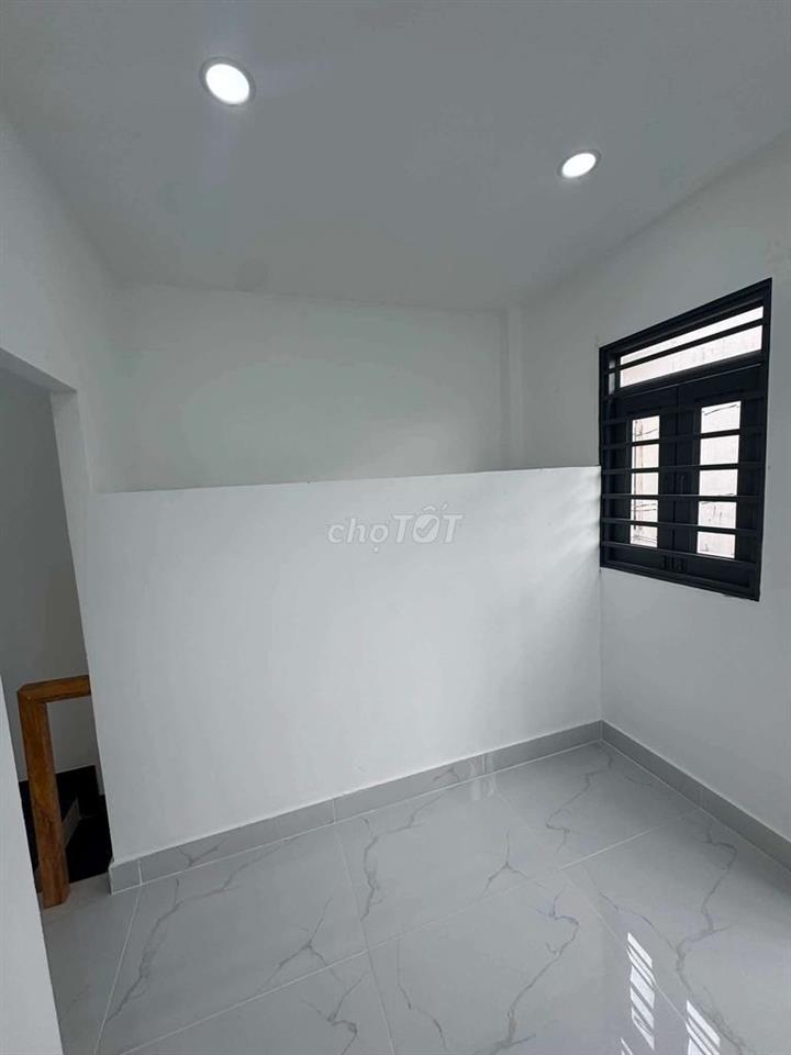 bán nhà nhỏ xinh