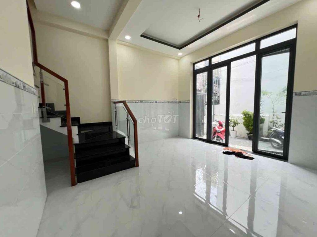 nhà chợ Thủ Đức. 65m.3PN.2WC