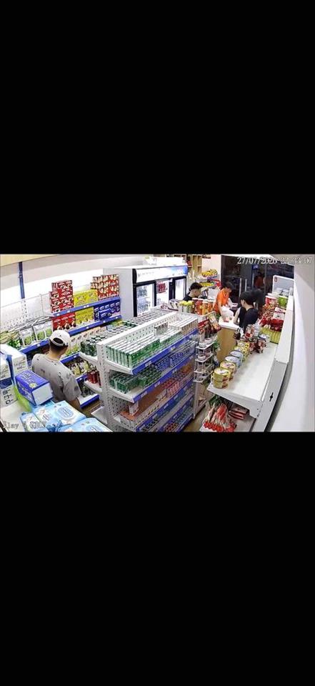 SANG NHƯỢNG MẶT BẰNG CỦA HÀNG TIỆN LỢI FULL NỘI THẤT